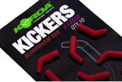 KICKER X-LARGE BLOODWORM RED 10BUC/PL